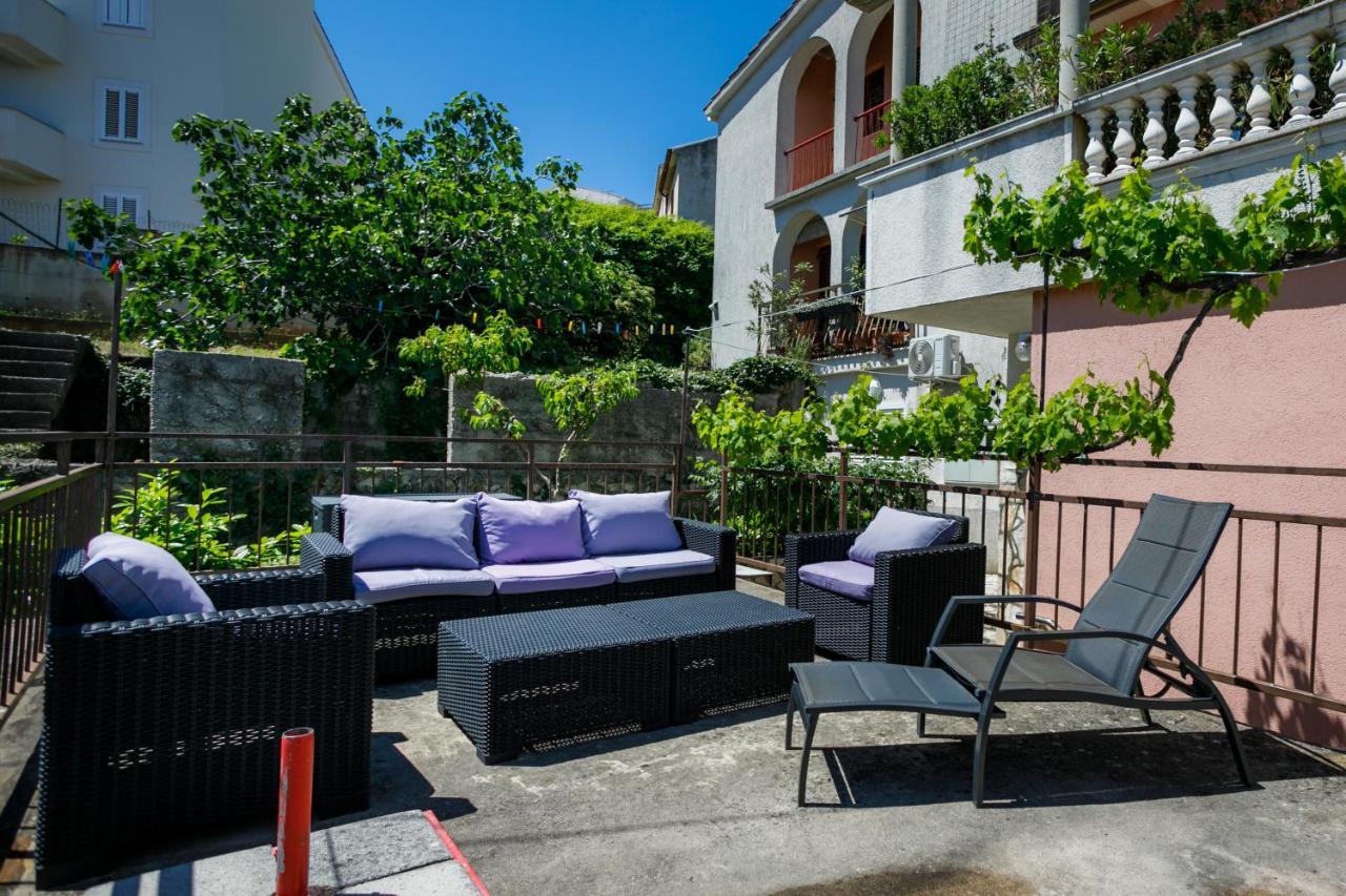 Apartamento Oliva Vrbnik Exterior foto